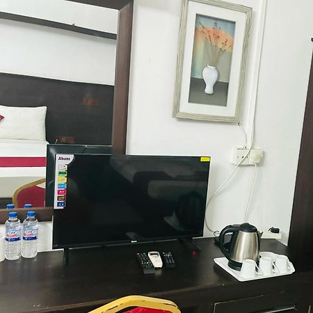 Hotel Nelly Vavuniya Bilik gambar
