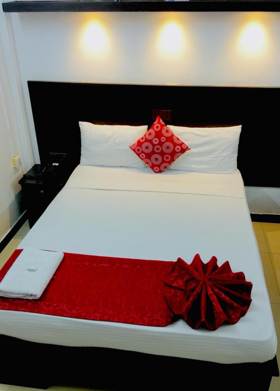 Hotel Nelly Vavuniya Luaran gambar