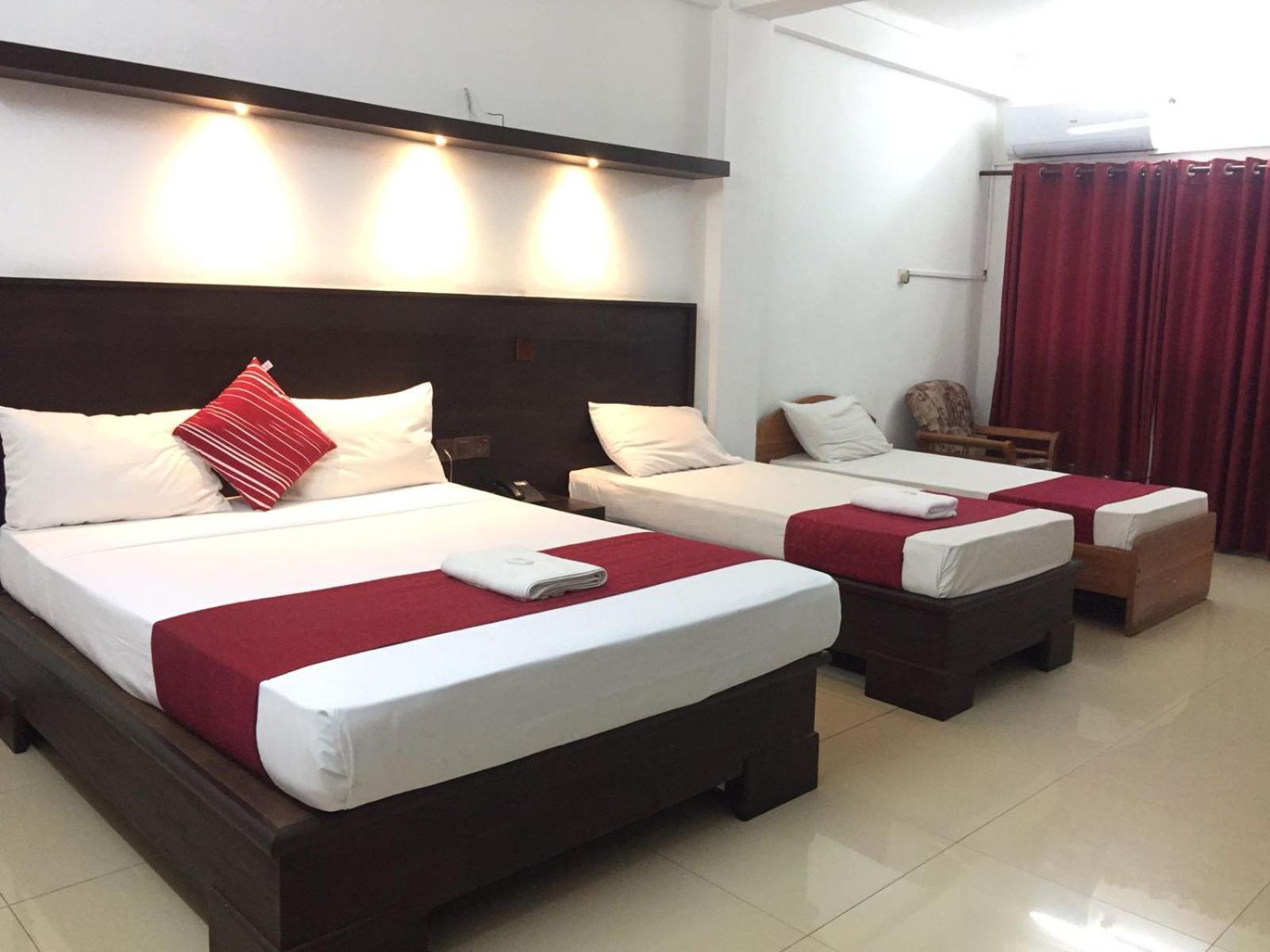 Hotel Nelly Vavuniya Luaran gambar