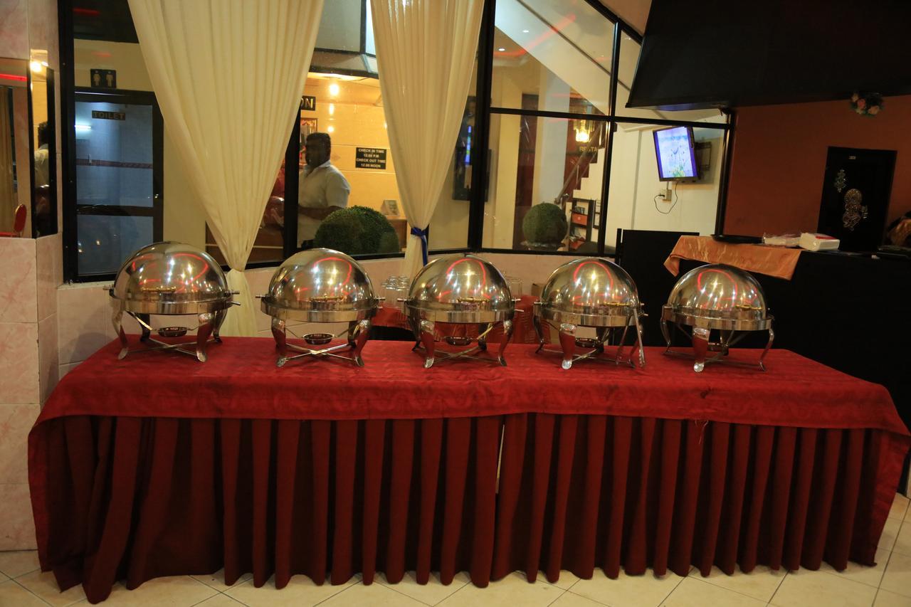 Hotel Nelly Vavuniya Luaran gambar