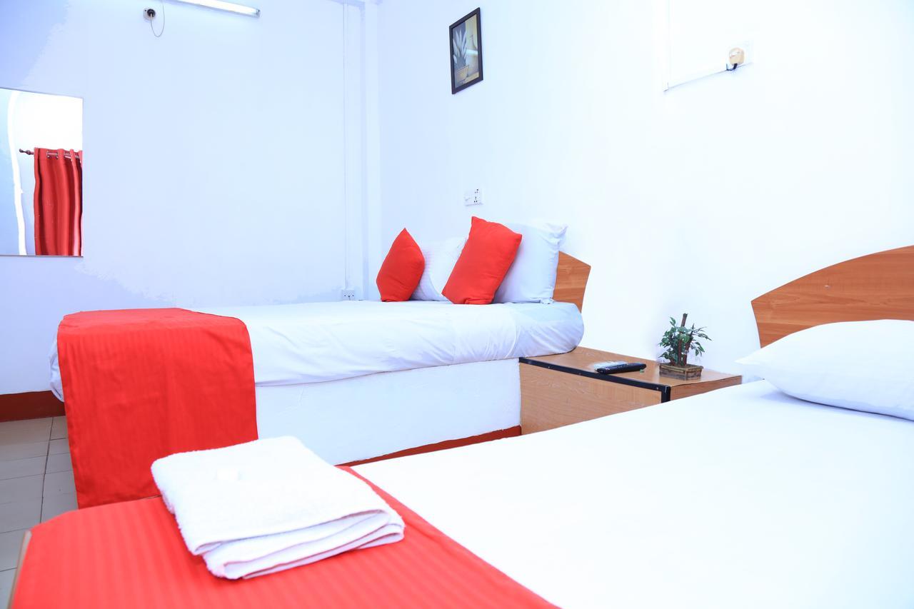 Hotel Nelly Vavuniya Luaran gambar